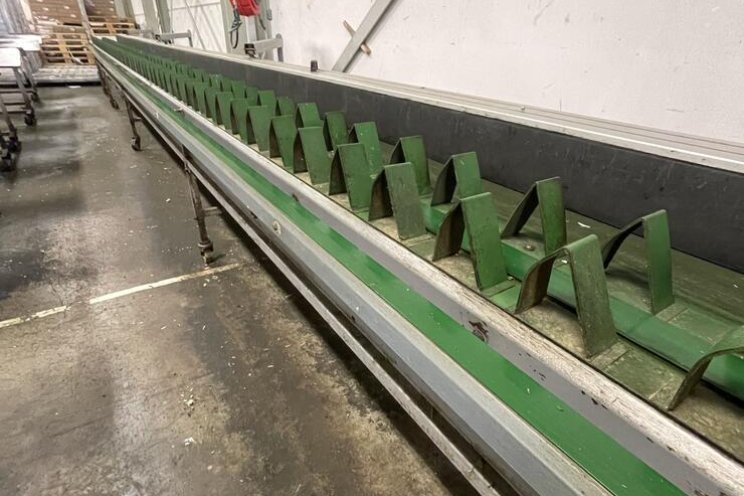 Gespot: boekettenlijn