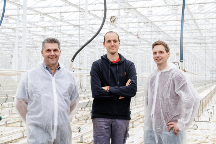 Precisiewerk desinfectie bij Tomato Masters Precisiewerk desinfectie bij Tomato Masters