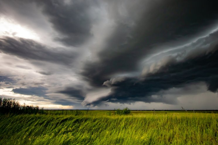 Zwaar onweer voorspeld Zwaar onweer voorspeld