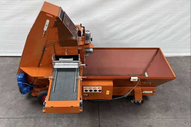 Gespot: trayvulmachine