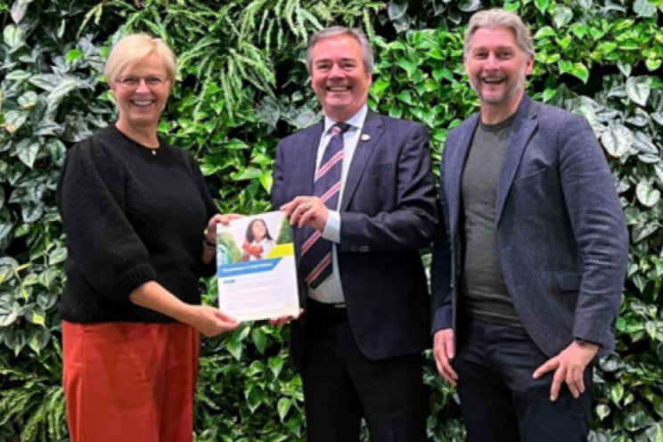 Verkiezingsmanifest voor Meindert Stolk Verkiezingsmanifest voor Meindert Stolk