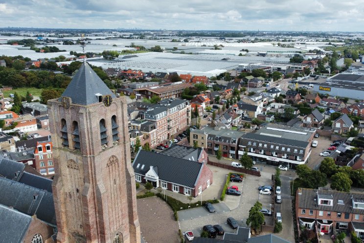 'Gemeente moet bijdragen aan imago glastuinbouw' 'Gemeente moet bijdragen aan imago glastuinbouw'
