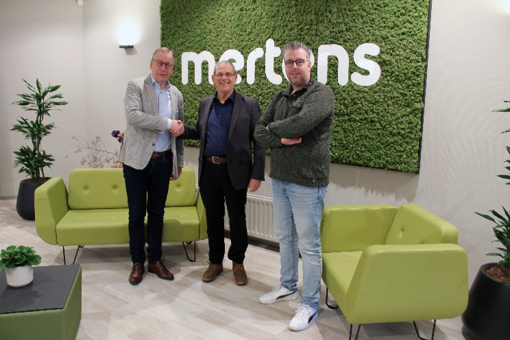 Mertens versterkt positie in vergroening met Micosat