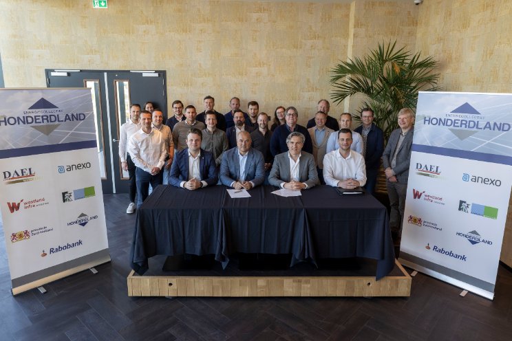 Samenwerking: duurzame energie voor Honderdland Samenwerking: duurzame energie voor Honderdland