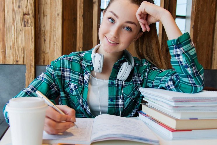 Werkgever kan helpen met jouw studieschuld Werkgever kan helpen met jouw studieschuld