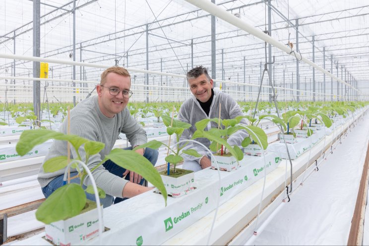 'Experimenteren met biologie en technologie' 'Experimenteren met biologie en technologie'
