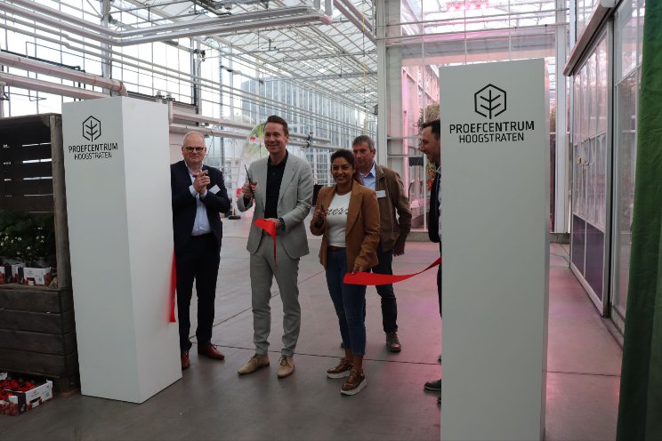 Proefcentrum Hoogstraten opent nieuwe kassen Proefcentrum Hoogstraten opent nieuwe kassen