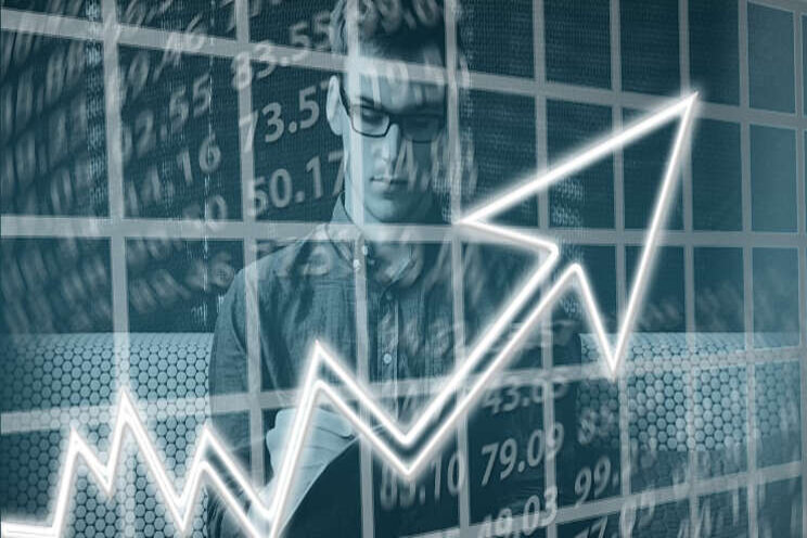 Economie groeit flink, arbeidsmarkt laat herstel zien Economie groeit flink, arbeidsmarkt laat herstel zien