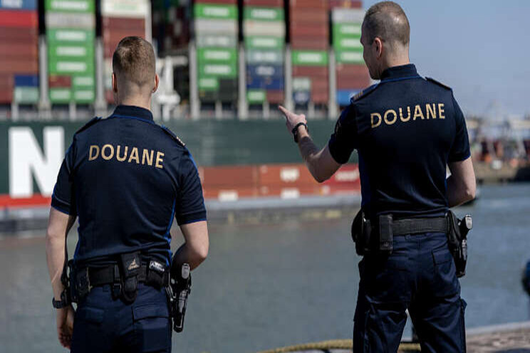 Douane in blauw met goud Douane in blauw met goud