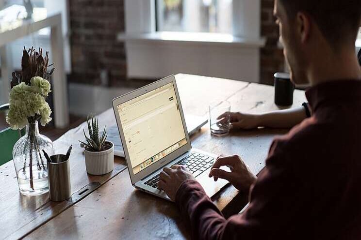 Hoe cybercriminaliteit op thuiswerkplek voorkomen? Hoe cybercriminaliteit op thuiswerkplek voorkomen?