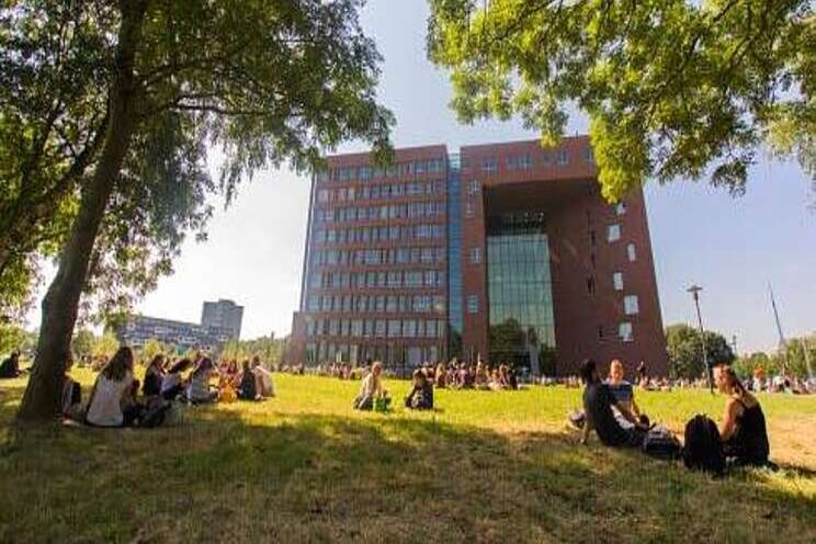 WUR blijft de beste WUR blijft de beste