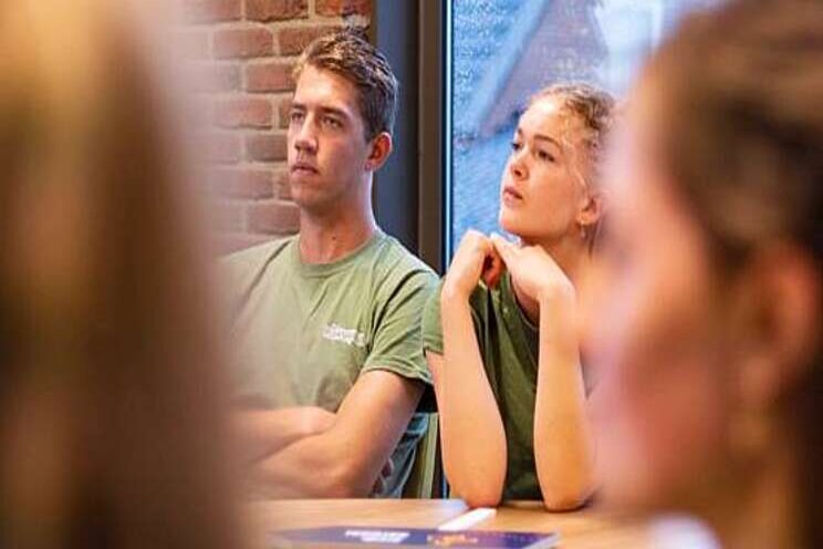 Hoe stimuleer je leren en groei van medewerkers? Hoe stimuleer je leren en groei van medewerkers?