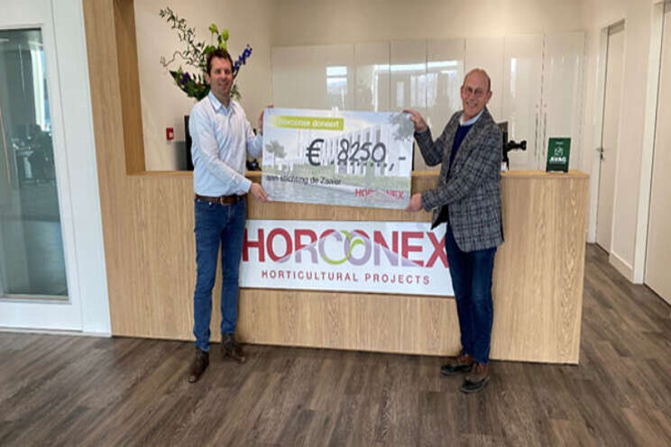 Horconex overhandigt cheque aan De Zaaier Horconex overhandigt cheque aan De Zaaier