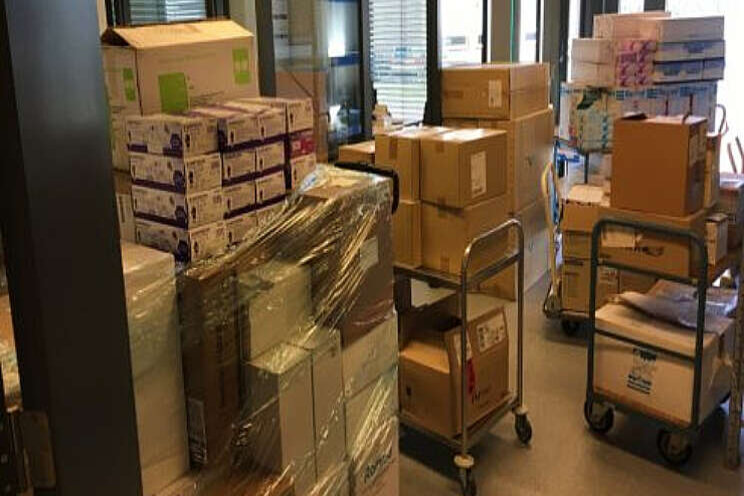 Wageningen U&R stelt hulpgoederen beschikbaar Wageningen U&R stelt hulpgoederen beschikbaar