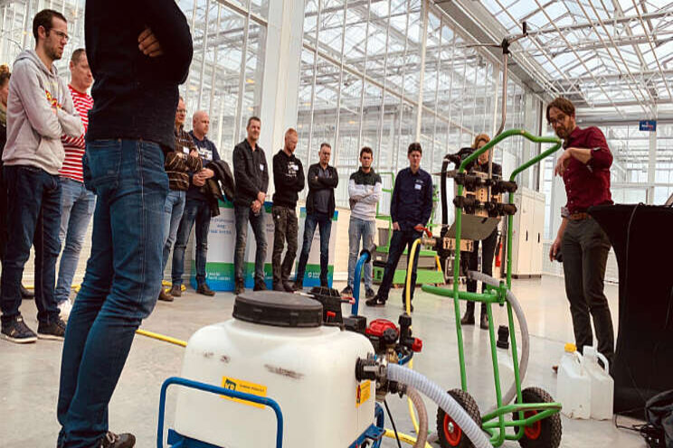 Grote belangstelling voor spuittechniek in WHC Grote belangstelling voor spuittechniek in WHC