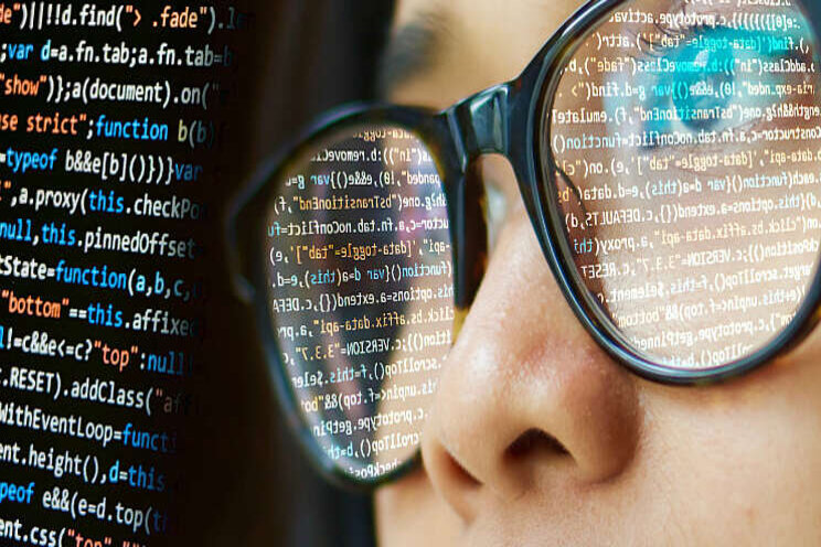 Kasgroeit leidt tien technische medewerkers op Kasgroeit leidt tien technische medewerkers op